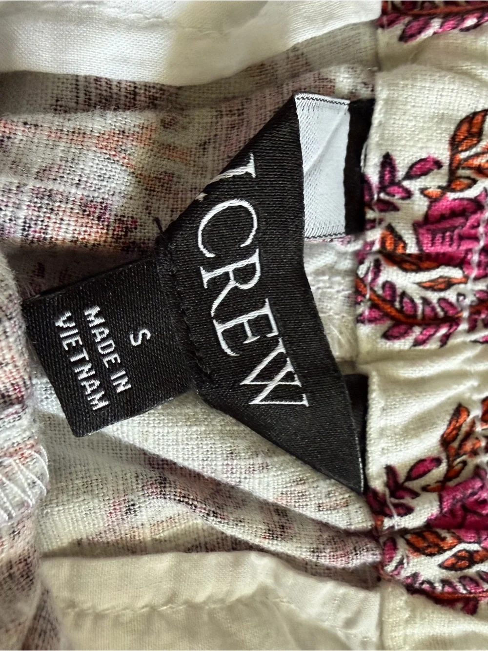 J. Crew Cream Shorts with Pink and Orange Floral Print size small like new